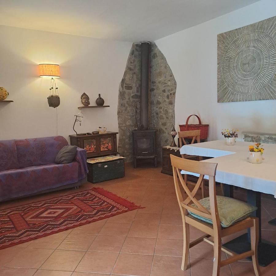 B&B La Casina Rosa La Spezia Valeriano Lunense Eksteriør bilde