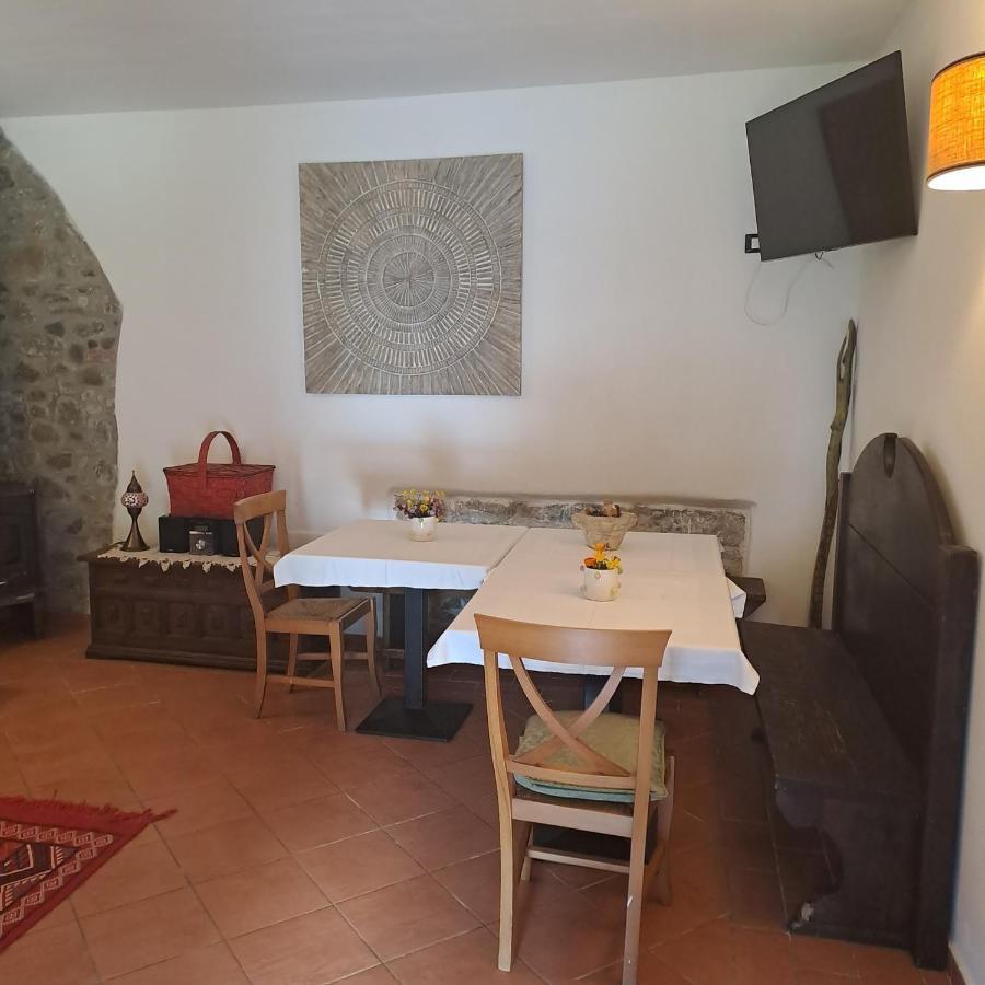 B&B La Casina Rosa La Spezia Valeriano Lunense Eksteriør bilde