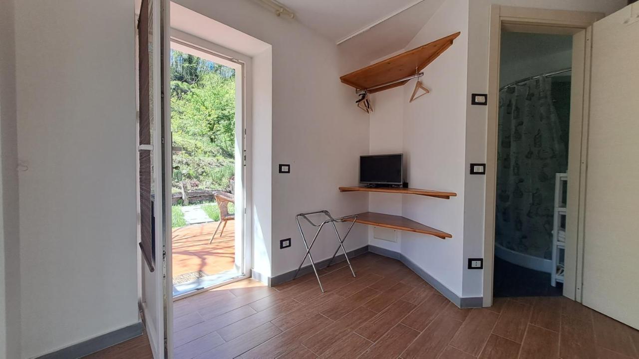 B&B La Casina Rosa La Spezia Valeriano Lunense Eksteriør bilde